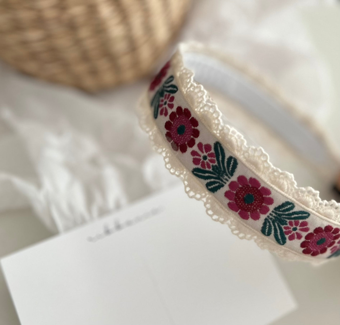 Flower Embroidery Hard Headband for Girls Embroidery Lace Hard Headband for girl